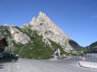 03_Vier-Paesse-Fahrt-Passo-di-Falzarego-Falzarego-Pass.jpg