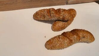 Vollkorn Kleingebäck: Kornspitz