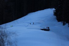 james-bond-drehort-spectre-bauernhof-2015-02-40-schneepiste.JPG